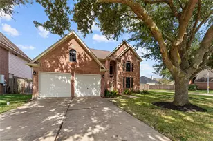 6919 Kemper Dr, Pasadena, TX 77505 - Photo 2