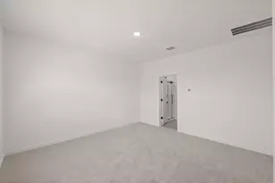 8407 Tranquil Bay Ct, Baytown, TX 77523 - Photo 10