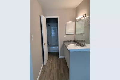 6200 W W Tidwell Road #806, Houston, TX 77092 - Photo 10