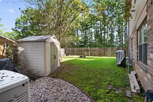 18299 Hollyberry Ct, Porter, TX 77365 - Photo 8