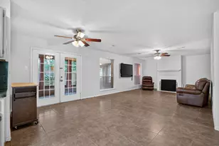 18299 Hollyberry Ct, Porter, TX 77365 - Photo 12