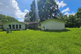 132 Otter Trail, Lake Jackson, TX 77566 - Photo 18