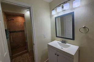 132 Otter Trail, Lake Jackson, TX 77566 - Photo 14