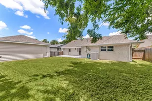 4321 Kingfisher Dr, Houston, TX 77035 - Photo 30