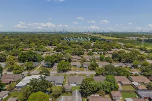 4321 Kingfisher Dr, Houston, TX 77035 - Photo 38