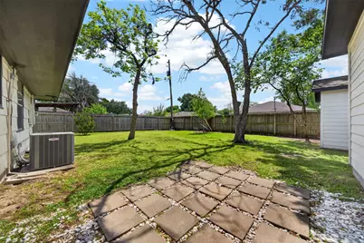 4719 Nina Lee Lane, Houston, TX 77092 - Photo 32