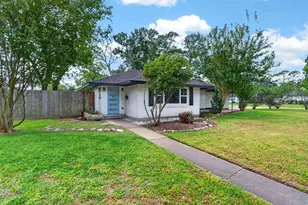 4719 Nina Lee Ln, Houston, TX 77092 - Photo 38
