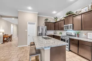 34 Sawbridge Cir, Spring, TX 77389 - Photo 12