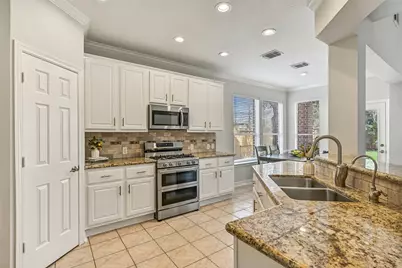 13611 Apple Knoll Court, Houston, TX 77059 - Photo 12