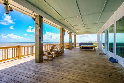 768 Bolivar Dunes Boulevard, Gilchrist, TX 77617 - Photo 38