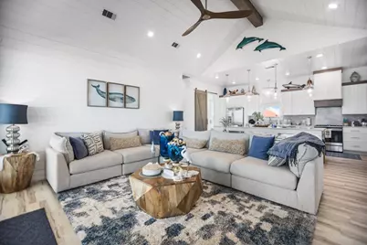 768 Bolivar Dunes Boulevard, Gilchrist, TX 77617 - Photo 16