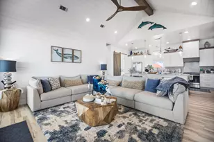 768 Bolivar Dunes Blvd, Gilchrist, TX 77617 - Photo 16