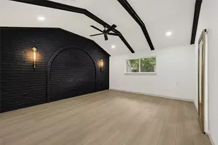 11306 Valley Spring Dr, Houston, TX 77043 - Photo 20