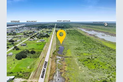 1326 Broadway, Port Bolivar, TX 77650 - Photo 4