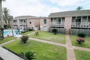 215 Postoffice St, Galveston, TX 77550 - Photo 14