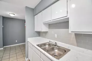 5959 Bonhomme Rd, Houston, TX 77036 - Photo 10
