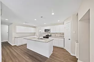 2602 Dupont St, Pasadena, TX 77503 - Photo 4