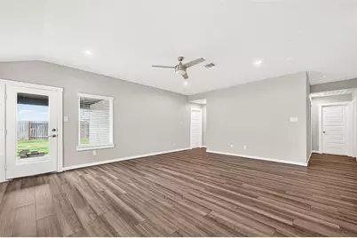 3919 Sparkman Lane, Katy, TX 77494 - Photo 6