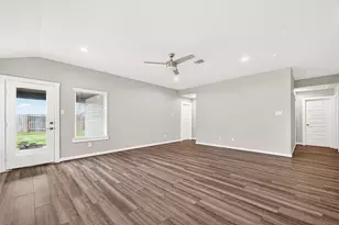 3919 Sparkman Ln, Katy, TX 77494 - Photo 6