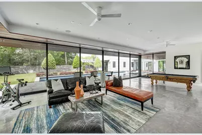 8317 Hunters Creek Drive, Hunters Creek Village, TX 77024 - Photo 36