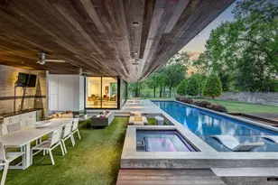 8317 Hunters Creek Dr, Hunters Creek Village, TX 77024 - Photo 34