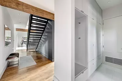 8317 Hunters Creek Drive, Hunters Creek Village, TX 77024 - Photo 20