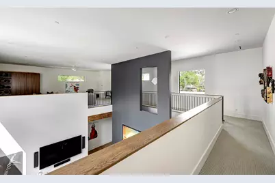 8317 Hunters Creek Drive, Hunters Creek Village, TX 77024 - Photo 28