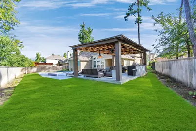 63 S Victoriana Circle, Spring, TX 77389 - Photo 2