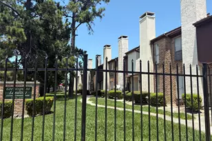 17230 Imperial Valley Dr, Houston, TX 77060 - Photo 24