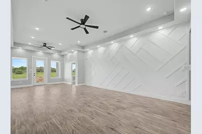1220 Appaloosa Circle, Angleton, TX 77515 - Photo 14