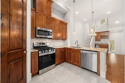 2022 Sabine Street, Houston, TX 77007 - Photo 4