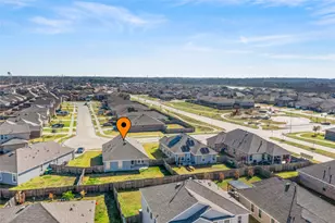 996 Camellia Hls Ln, La Marque, TX 77568 - Photo 26