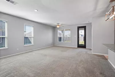 996 Camellia Hills Lane, La Marque, TX 77568 - Photo 4