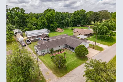 53 County Road 147, Liberty, TX 77575 - Photo 48