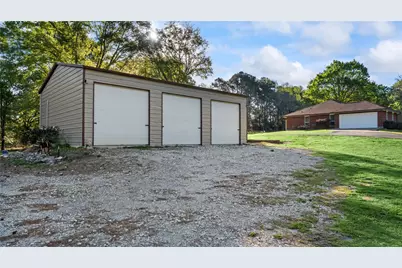 13 Westwood Drive, Huntsville, TX 77320 - Photo 38