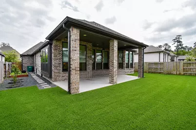 518 Bedias Creek Drive, Conroe, TX 77304 - Photo 8
