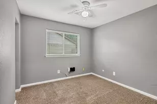 638 Fair Oak Dr, Stafford, TX 77477 - Photo 16