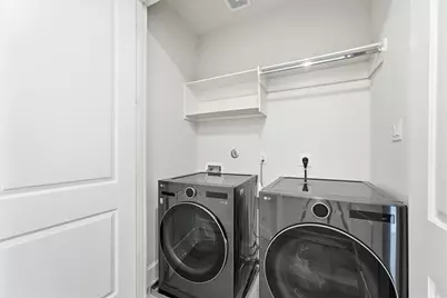 3305 W 11th Street, Houston, TX 77008 - Photo 24