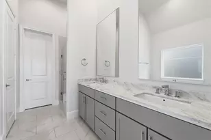 3305 W 11th St, Houston, TX 77008 - Photo 20