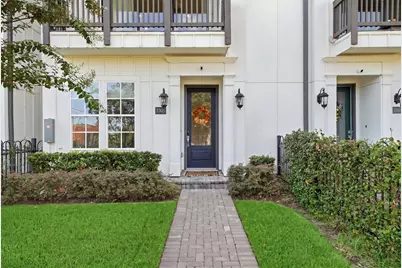 3305 W 11th Street, Houston, TX 77008 - Photo 1