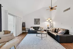 1353 Chardonnay Dr, Houston, TX 77077 - Photo 18
