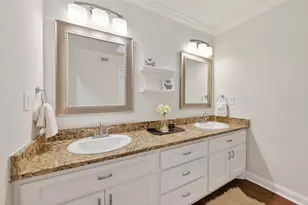 1353 Chardonnay Dr, Houston, TX 77077 - Photo 24