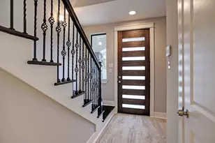 608 W 28th St, Houston, TX 77008 - Photo 6