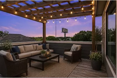 608 W 28th Street #B, Houston, TX 77008 - Photo 6