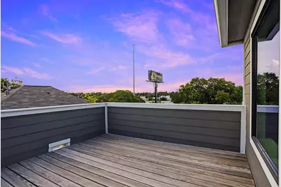 608 W 28th Street #B, Houston, TX 77008 - Photo 24