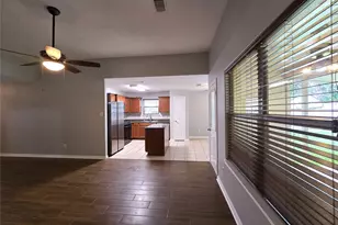 10320 Stone Gate Dr, Conroe, TX 77385 - Photo 10