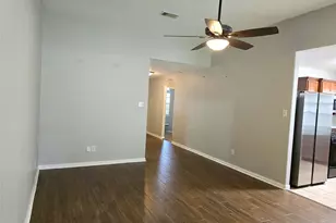 10320 Stone Gate Dr, Conroe, TX 77385 - Photo 4