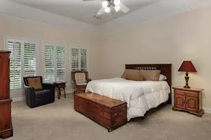 2 Bloomsbury Ct, Conroe, TX 77384 - Photo 18