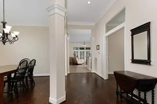 2 Bloomsbury Ct, Conroe, TX 77384 - Photo 4