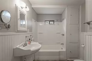 1306 22nd St, Huntsville, TX 77340 - Photo 18